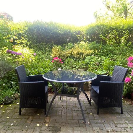 Appartement Ruhepol Im Taunus Naehe Frankfurt à Friedrichsdorf Extérieur photo